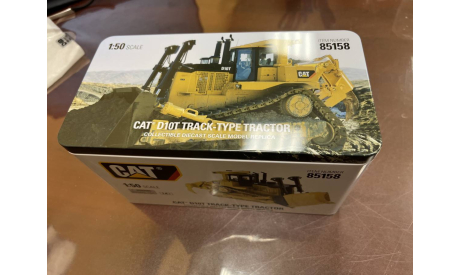 Масштабная модель 1/50 Caterpillar D10T, масштабная модель трактора, Luxury Diecast (USA), scale50