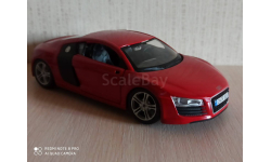 Audi R8  1:24