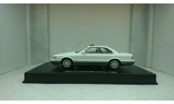Nissan Leopard Ultima F31 1988 white/gray