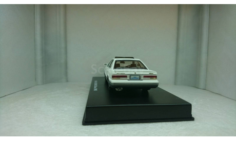 Nissan Leopard Ultima F31 1988 white/gray, масштабная модель, AOSHIMA, scale43
