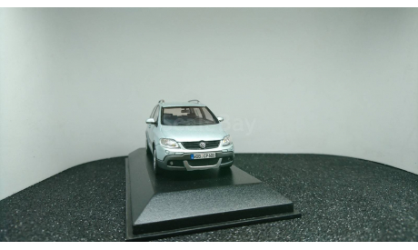 Volkswagen Cross Golf V light green 2007, масштабная модель, Minichamps, scale43