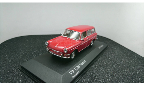 Volkswagen 1600 Variant 1966 granadarot, редкая масштабная модель, Minichamps, scale43