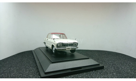 Nissan Skyline 2000 GTB 1966 white/red, редкая масштабная модель, Ebbro, scale43