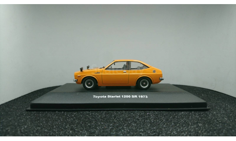 Toyota Starlet 1200 SR (KP40) 1973 orange, масштабная модель, IXO Road (серии MOC, CLC), scale43