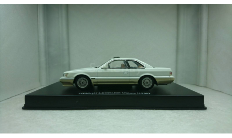 Nissan Leopard Ultima F31 1988 white/gold, масштабная модель, AOSHIMA, scale43