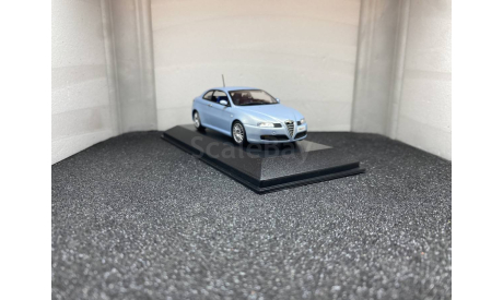 Alfa Romeo GT 2003 azzuro nuvola, редкая масштабная модель, Minichamps, scale43