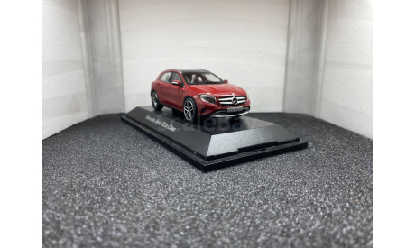 Mercedes-Benz GLA-Class X156 2014 jupiter red, редкая масштабная модель, Schuco, scale43
