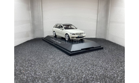 Mercedes Benz C-class T-modell Avantgarde S204 2007 calcitweiß, редкая масштабная модель, Mercedes-Benz, Schuco, scale43