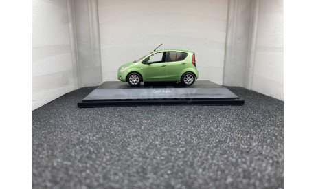 Opel Agila B 2008 lemongrass-green metallic, редкая масштабная модель, Schuco, 1:43, 1/43