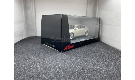 Opel Insignia Hatchback 2008 pannacotta, редкая масштабная модель, Schuco, scale43