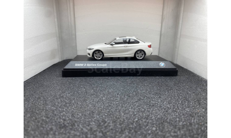 BMW 2 Coupe F22 alpine white, масштабная модель, Minichamps, 1:43, 1/43