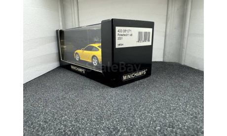 Porsche 911 type 996 Carrera 4S Coupé 2001 yellow, масштабная модель, Minichamps, 1:43, 1/43