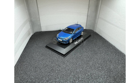 Opel Astra OPC 2005-2010 arden blau, редкая масштабная модель, Minichamps, scale43