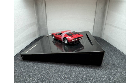 De Tomaso Mangusta 1969 red, редкая масштабная модель, Minichamps, scale43