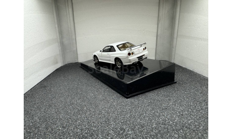 Nissan Skyline R34 GTR 1999 V-Spec II white, редкая масштабная модель, Autoart, scale43