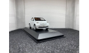 Toyota IQ 2009 white, редкая масштабная модель, scale43, Minichamps