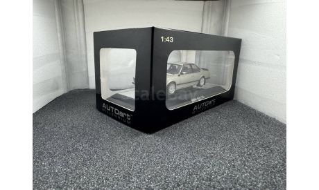 BMW 635 CSi 1983 bronzitbeige metallic, редкая масштабная модель, Autoart, scale43