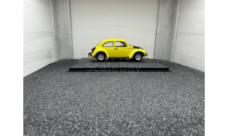 Volkswagen Beetle 1303 S 1974 yellow/black, редкая масштабная модель, Minichamps, scale43
