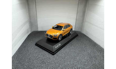 Audi Q8 Dragon Orange, масштабная модель, Norev, scale43