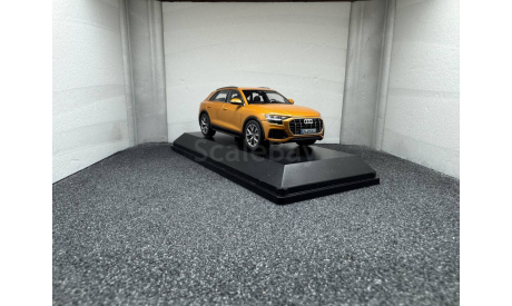 Audi Q8 Dragon Orange, масштабная модель, Norev, scale43
