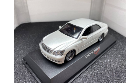 Toyota Crown GSR180 white, редкая масштабная модель, Kyosho, scale43