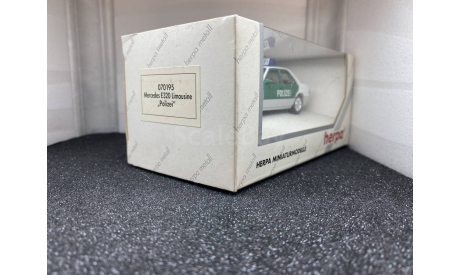 Mercedes-Benz E320 W124 Limousine Polizei, редкая масштабная модель, Herpa, scale43