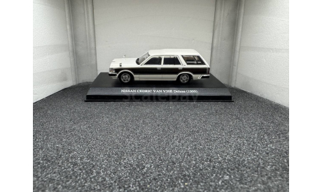 Nissan Cedric Y30 Van V20E Deluxe 1999, white / brown, редкая масштабная модель, AOSHIMA, 1:43, 1/43