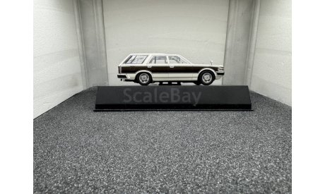 Nissan Cedric Y30 Van V20E Deluxe 1999, white / brown, редкая масштабная модель, AOSHIMA, 1:43, 1/43