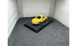 Porsche 911S 1969 yellow