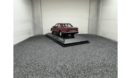 Mercedes-Benz 230 E W124 1991 almadinrod metallic, редкая масштабная модель, Minichamps, scale43