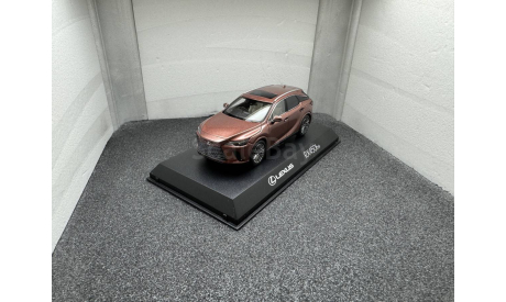 Lexus Rx450h+ Rhd 2022 sonic copper, редкая масштабная модель, Kyosho, scale43