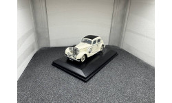 Jaguar SS 2.5 saloon 1937 cream