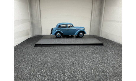 Москвич 400 1954 голубой, редкая масштабная модель, IST Models, scale43