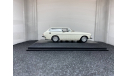 Volvo P1800 ES 1971 californiavit, редкая масштабная модель, Minichamps, scale43