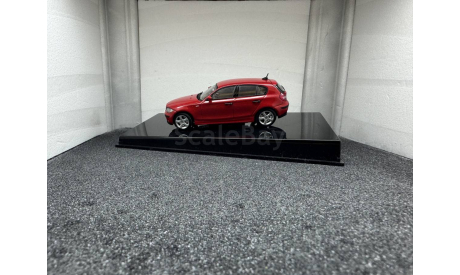 BMW 1-series E87 2004 japanrot, редкая масштабная модель, Autoart, scale43