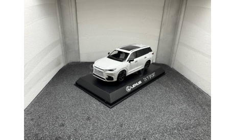 Lexus TX 500h F Sport Performance platinum white, редкая масштабная модель, Kyosho, scale43