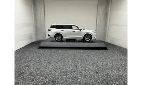 Lexus TX 350 platinum white, редкая масштабная модель, Kyosho, scale43
