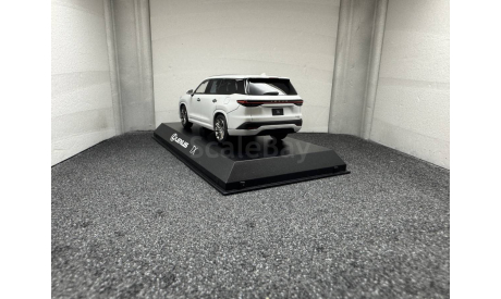 Lexus TX 350 platinum white, редкая масштабная модель, Kyosho, scale43