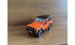 Land Rover Defender 90 Works V8 2018 orange/schwarz