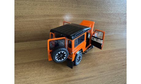 Land Rover Defender 90 Works V8 2018 orange/schwarz, масштабная модель, 1:43, 1/43, LCD models