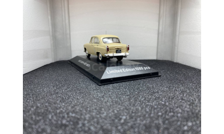 Москвич-402 1957 light brown ’K Chernomu moryu’, масштабная модель, VMM/VVM, scale43