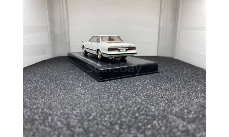 Toyota Mark II Grande Twin Cam 24  GX61 1982  white, редкая масштабная модель, AOSHIMA, scale43