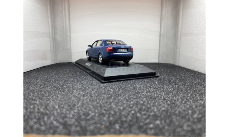 Audi A4 B6 2000 - 2004 denimblau, редкая масштабная модель, Minichamps, scale43