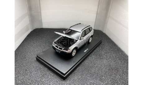 BMW X3 3.0 d E83 2004 - 2010 silver, редкая масштабная модель, Kyosho, scale43