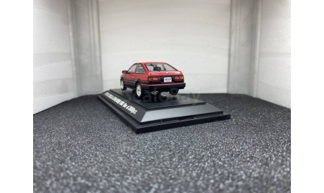 Toyota Corolla Levin AE86 1983 red/black, масштабная модель, Ebbro, scale43