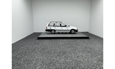 Opel Kadett E Caravan 1989 white, редкая масштабная модель, Minichamps, scale43