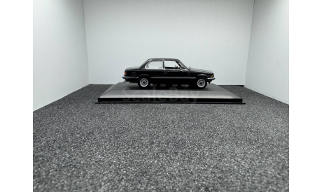 BMW 323i E21 graphitgrau metallic, редкая масштабная модель, Minichamps, scale43