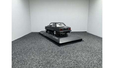 BMW 323i E21 graphitgrau metallic, редкая масштабная модель, Minichamps, scale43