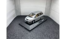 Mazda MPV V6  2002 silver / grey metallic, масштабная модель, J-Collection, scale43