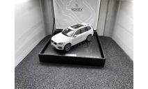 Volvo XC90 crystal  white metallic 2015, редкая масштабная модель, Norev, scale43